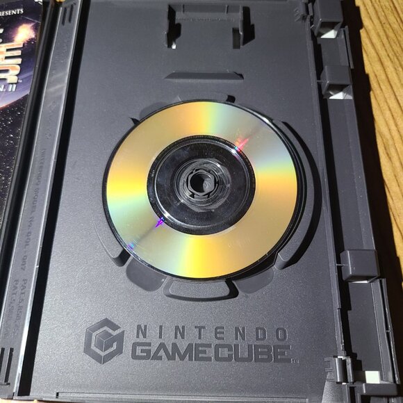 Star Wars Rogue Leader Nintendo Gamecube Game (CIB) - Picture 3 of 4